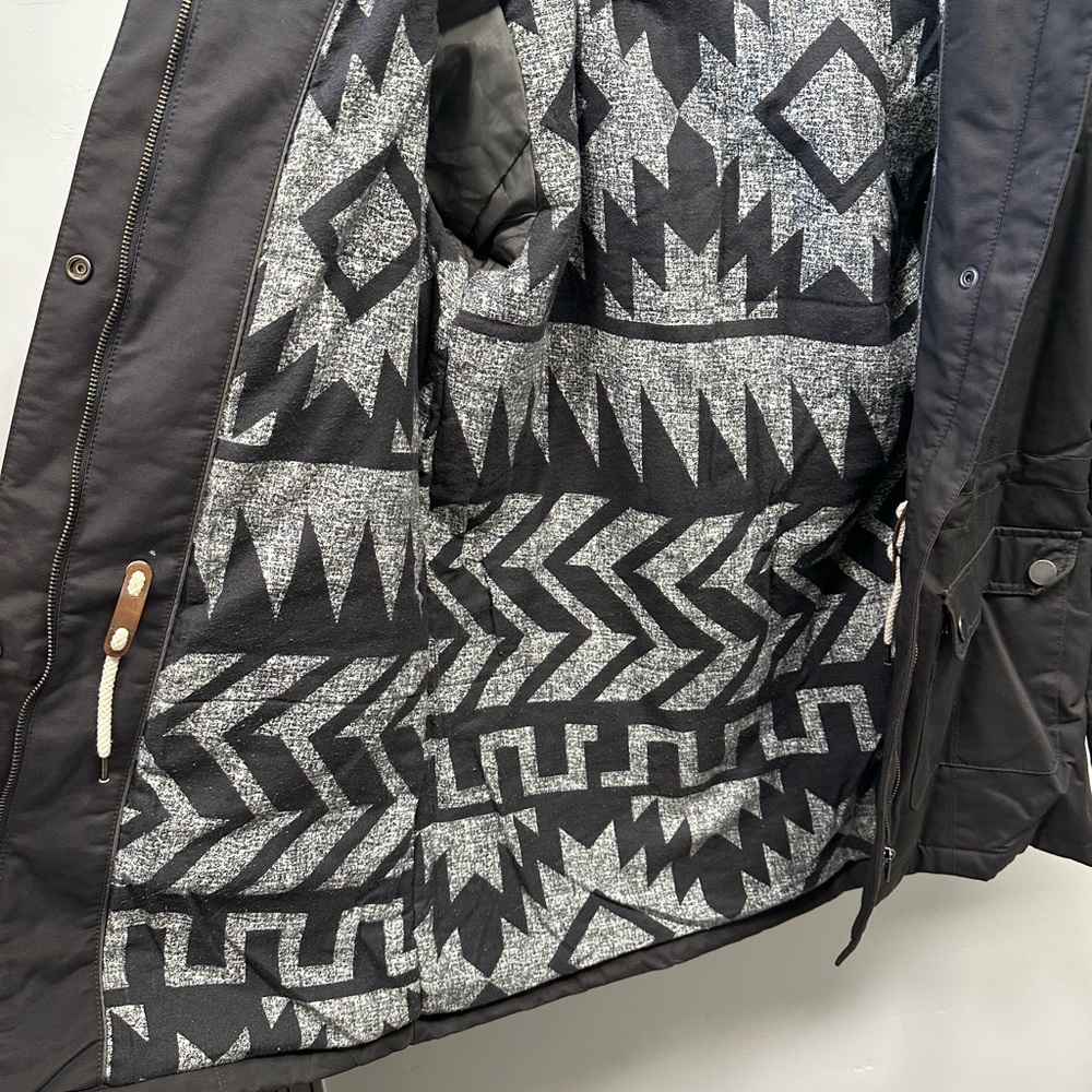 Roxy jacket - Picture 13 of 14